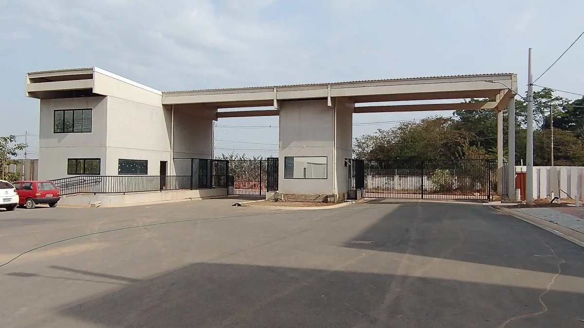  - Galpão em condomínio, com  1232,00m², à venda em Paulínia, bairro Cascata